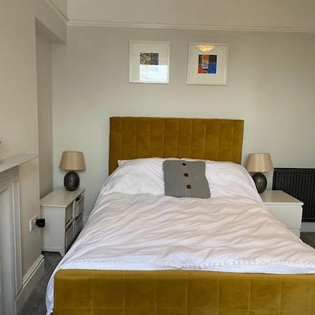 Central En-Suite Double Room พลีมัธ ภายนอก รูปภาพ
